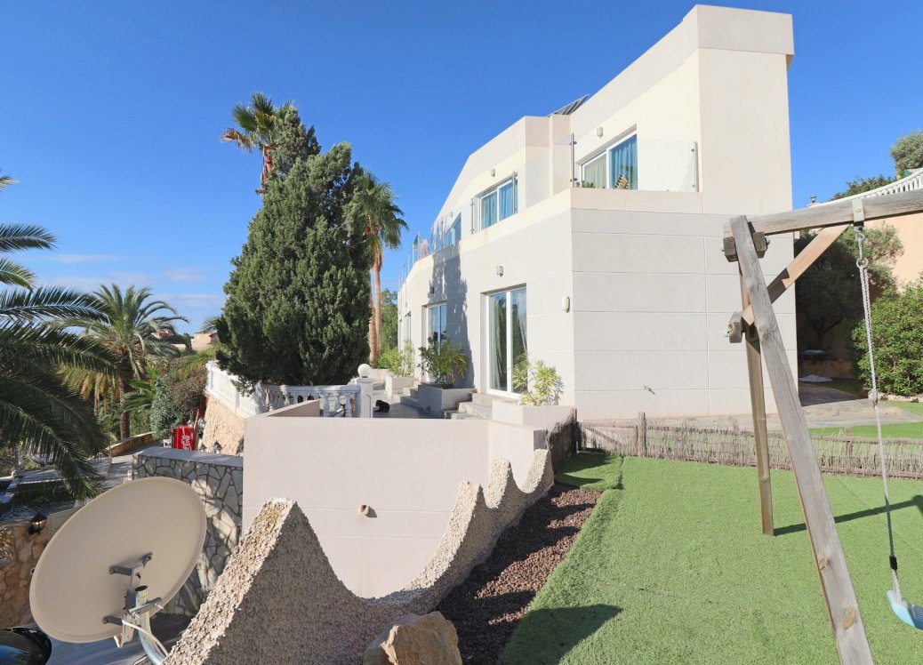 Bestaande bouw - Villa - El Campello - Coveta fuma