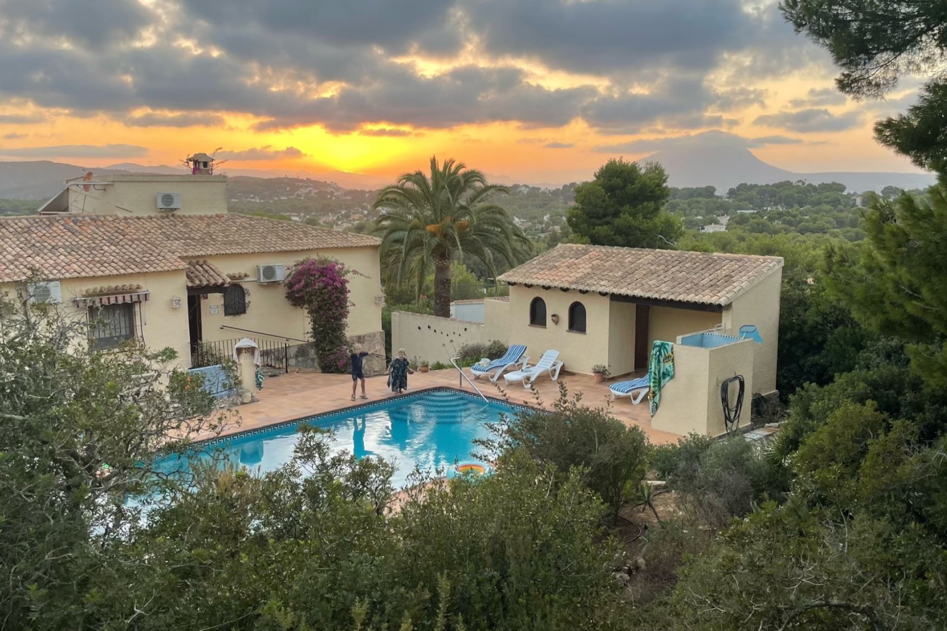 Bestaande bouw - Villa - Jávea - Montgó