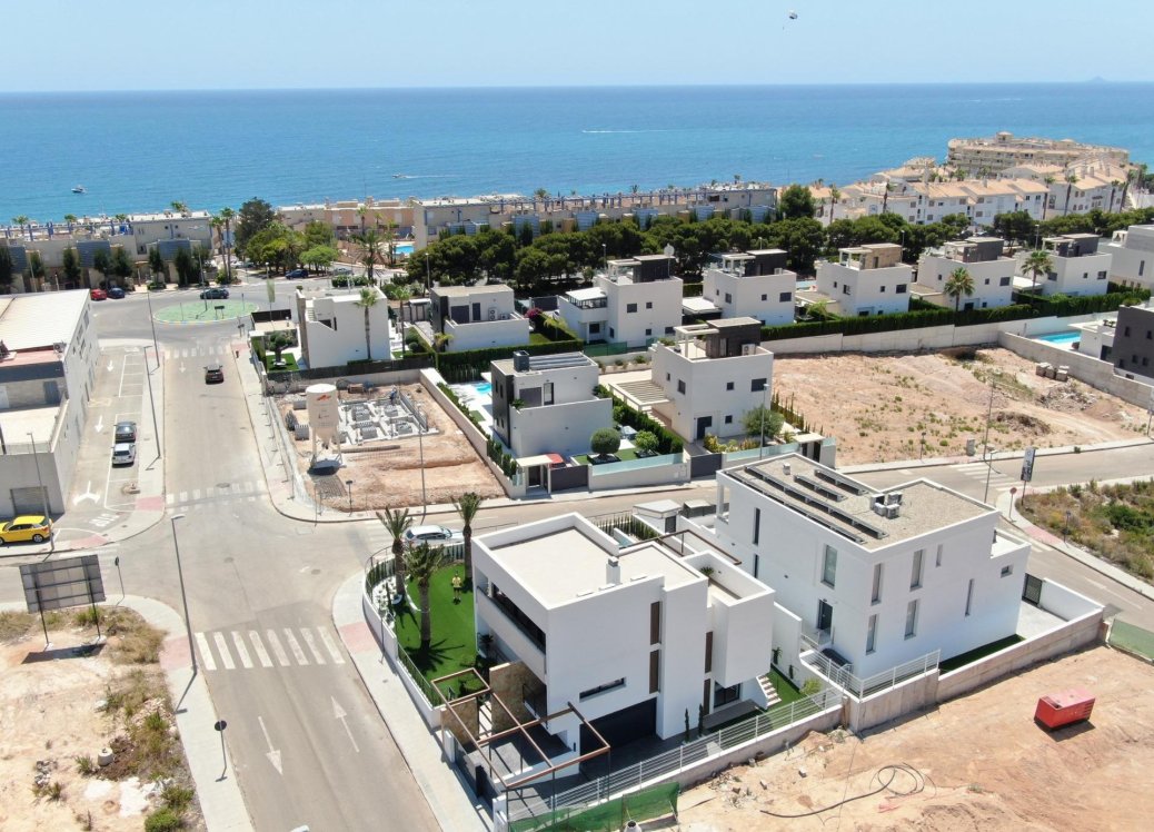 Nieuwbouw Woningen - Villa - Orihuela Costa - Campoamor