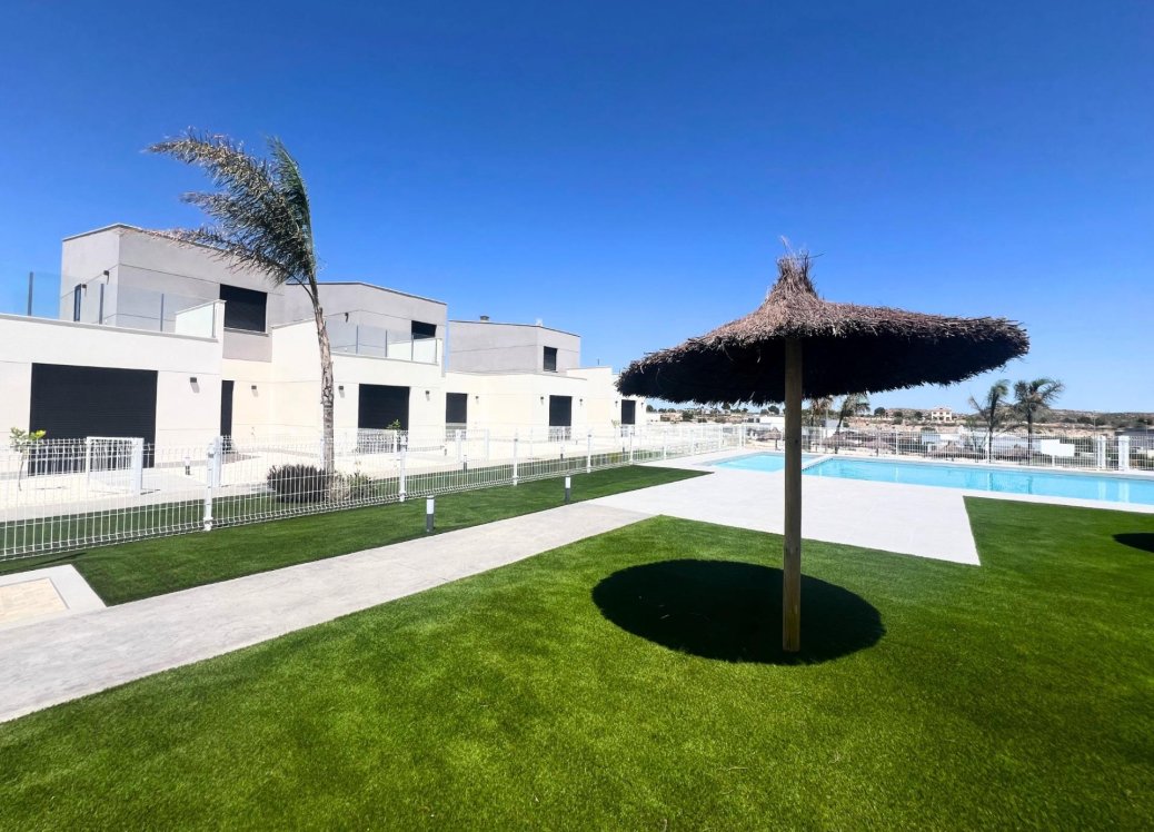 Obra nueva - Town House - Baños y Mendigo - Altaona Golf