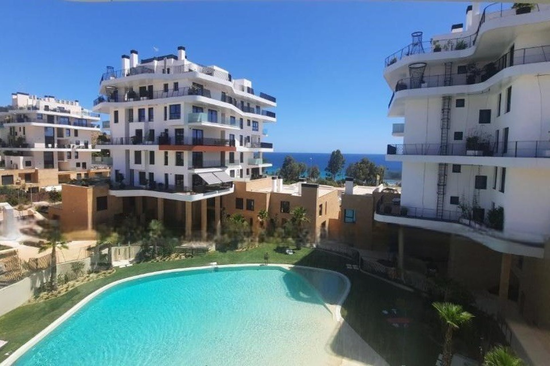 Resale - Apartment - Villajoyosa