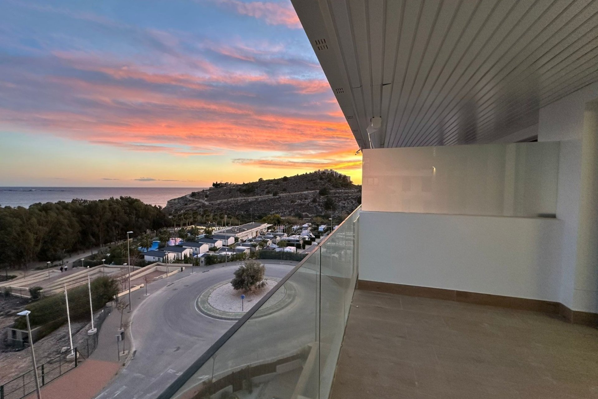 Resale - Apartment - Villajoyosa