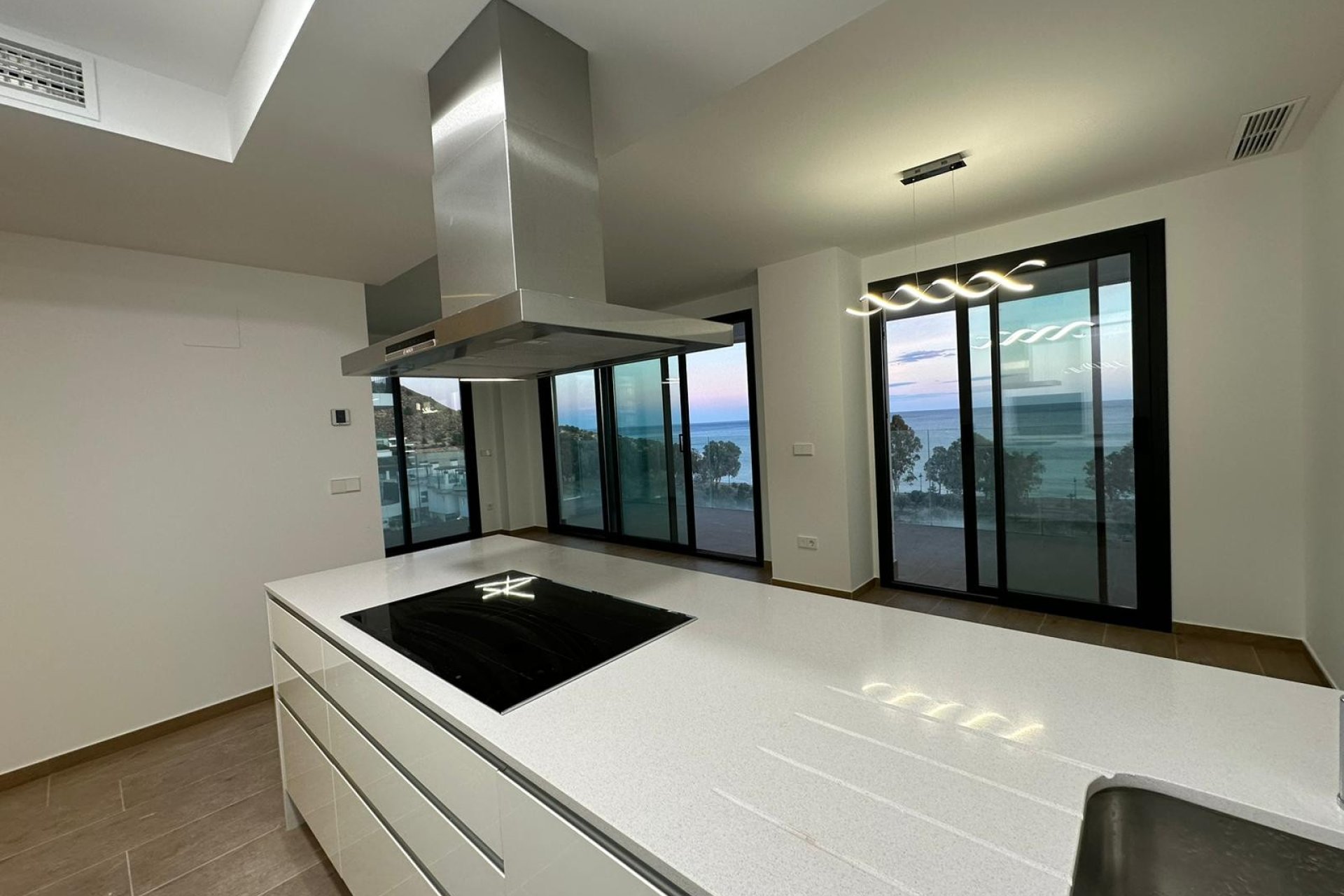 Resale - Apartment - Villajoyosa