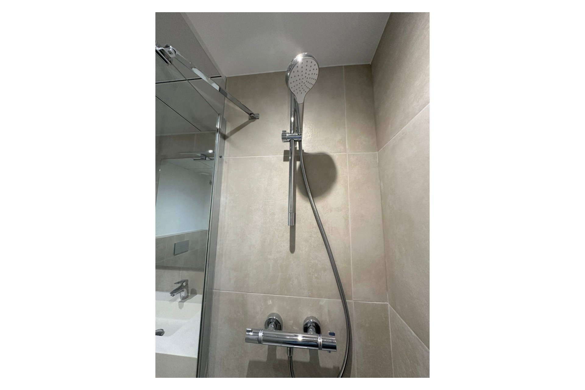 Resale - Apartment - Villajoyosa