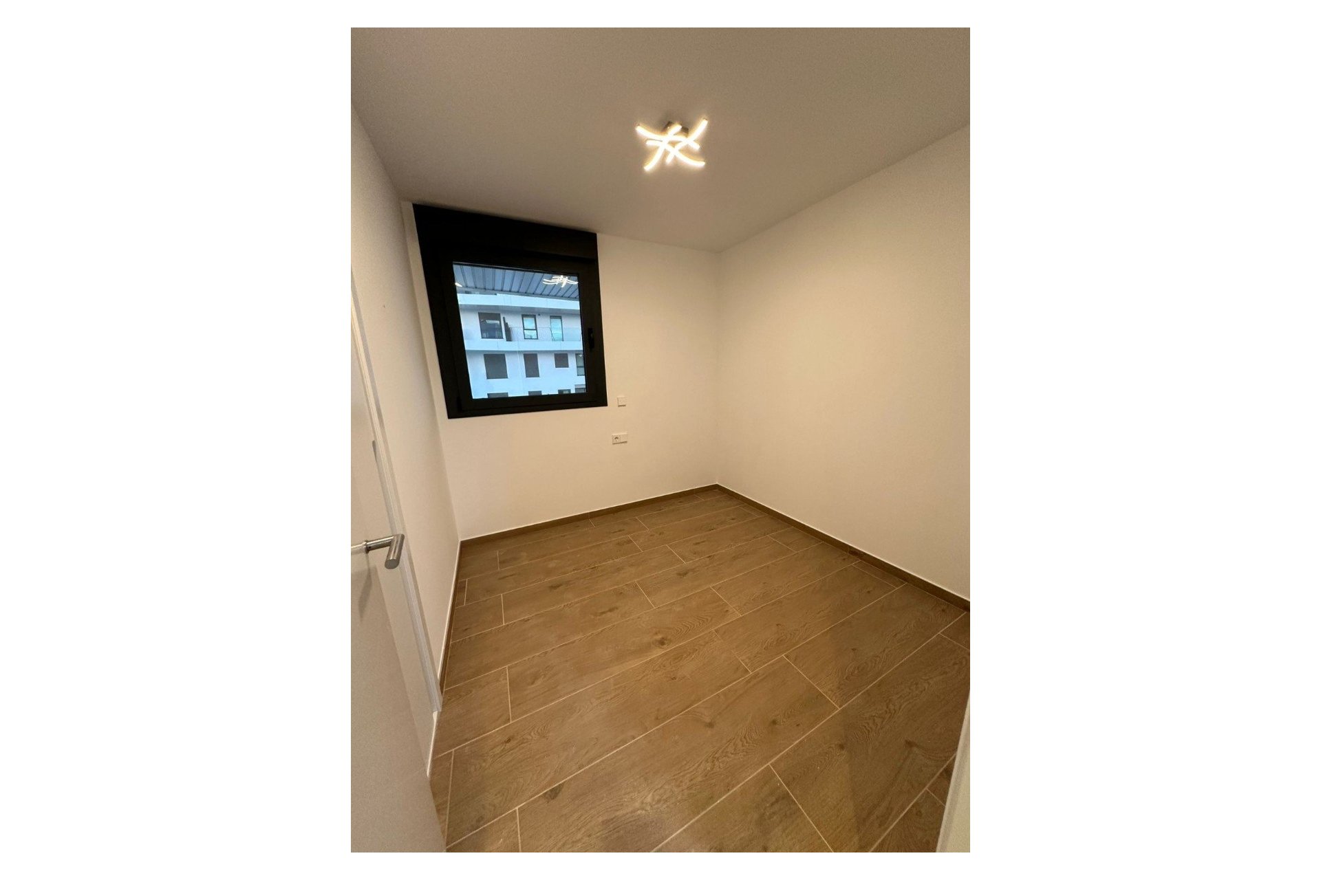 Resale - Apartment - Villajoyosa