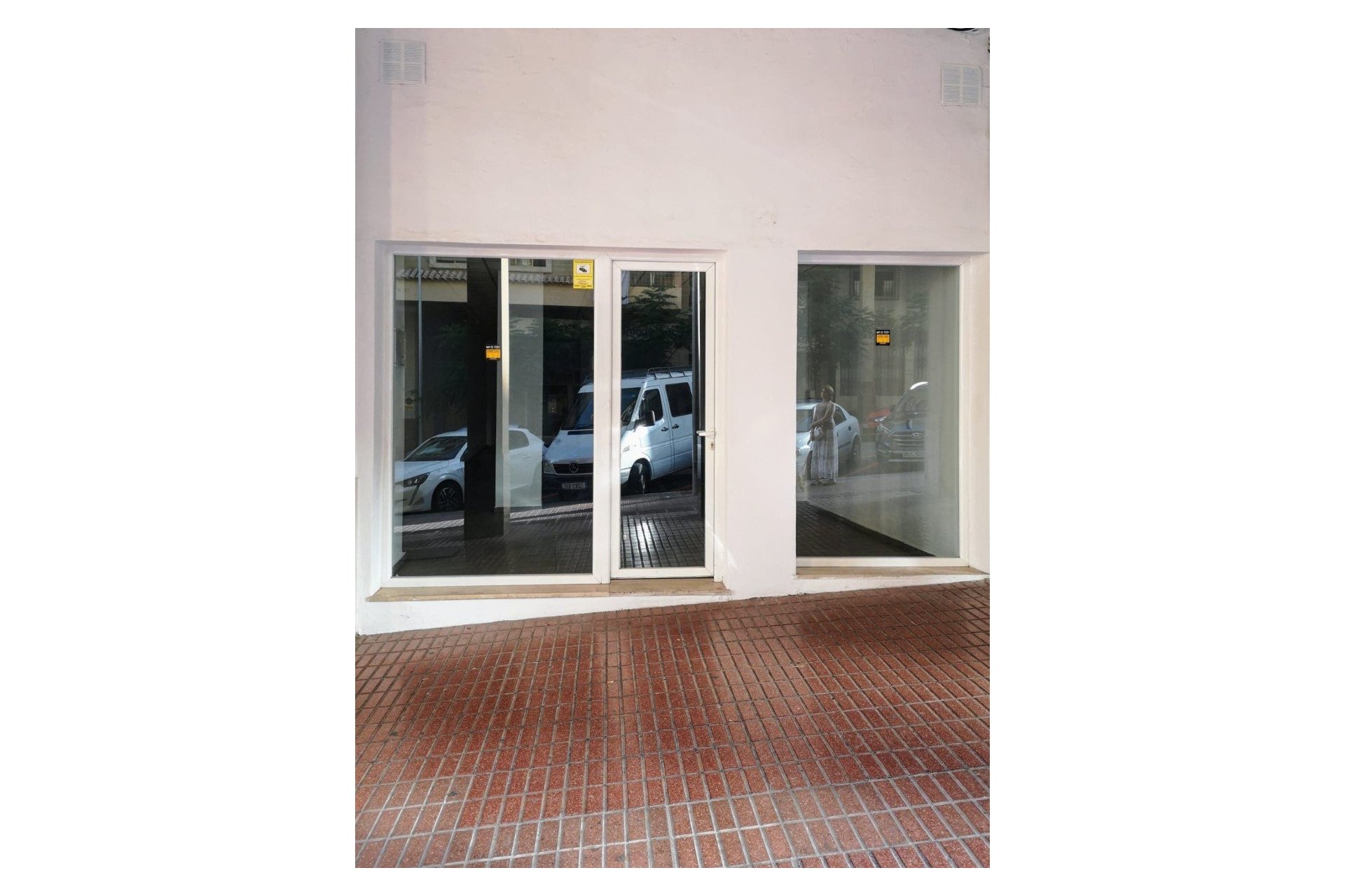 Resale - Commercial - Benidorm - Colonia Madrid