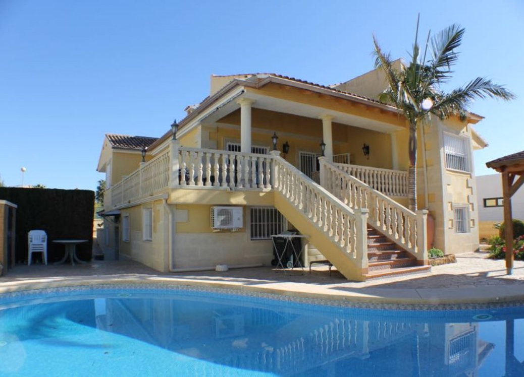 Resale - Villa - Alfas del Pí - Arabi