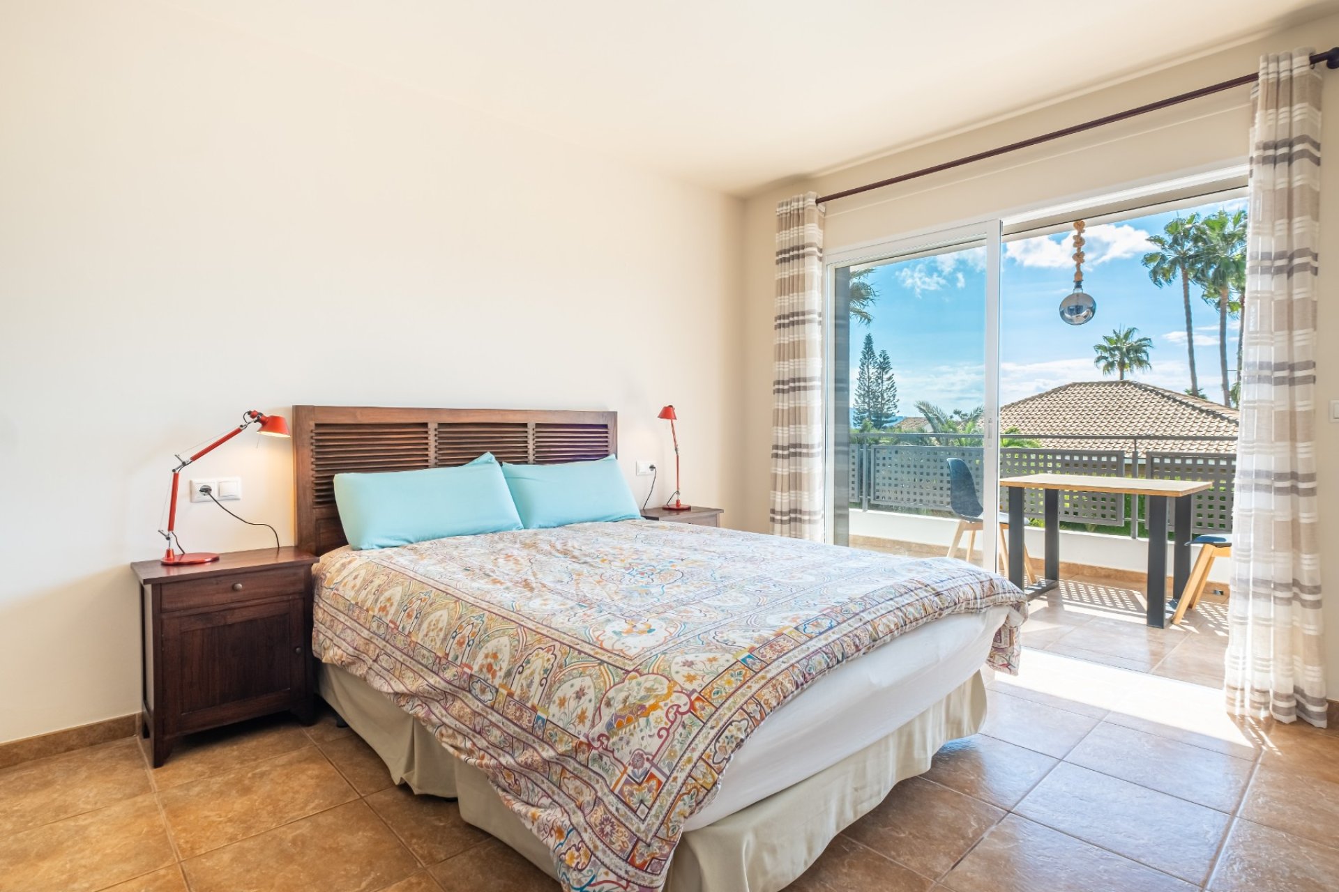 Resale - Villa - Benidorm