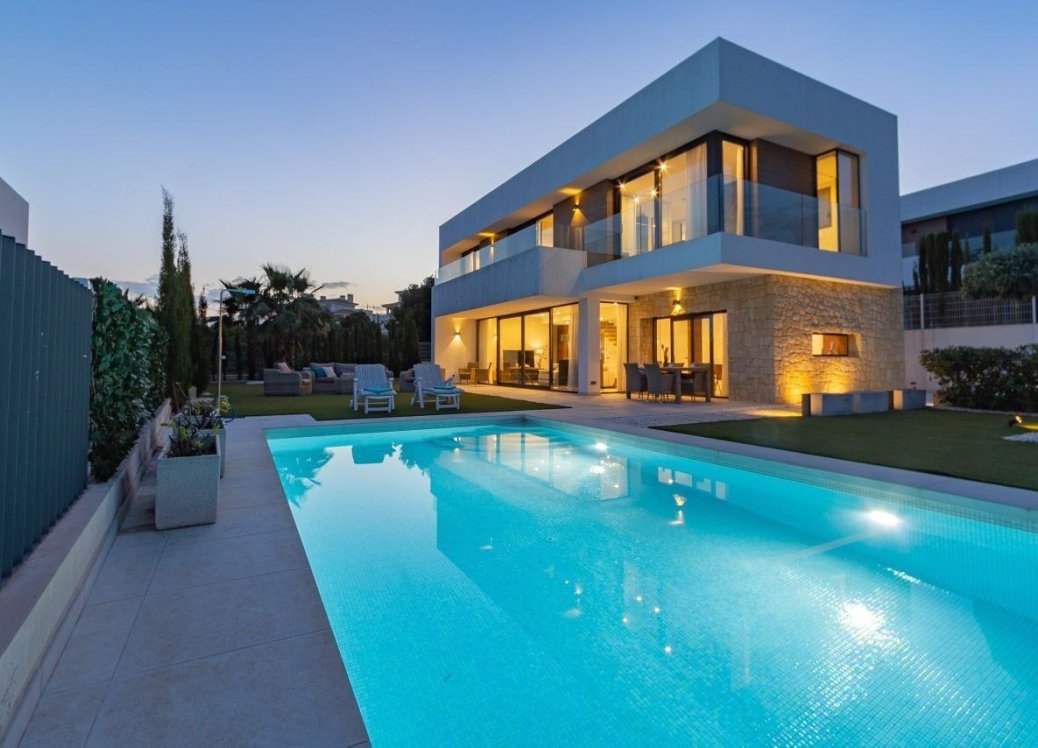 Resale - Villa - Finestrat - Golf Bahía