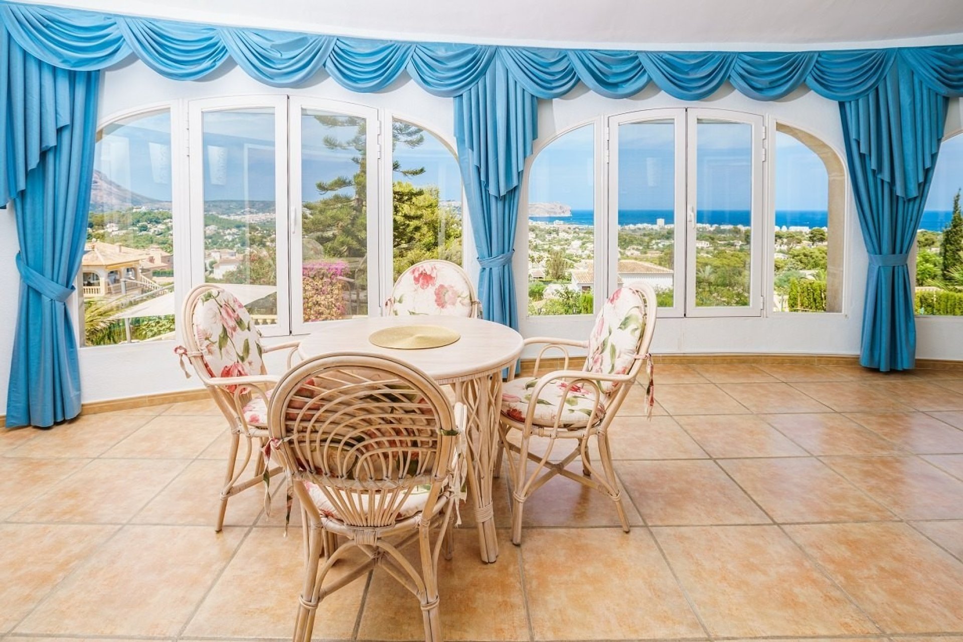 Resale - Villa - Jávea - Montgó