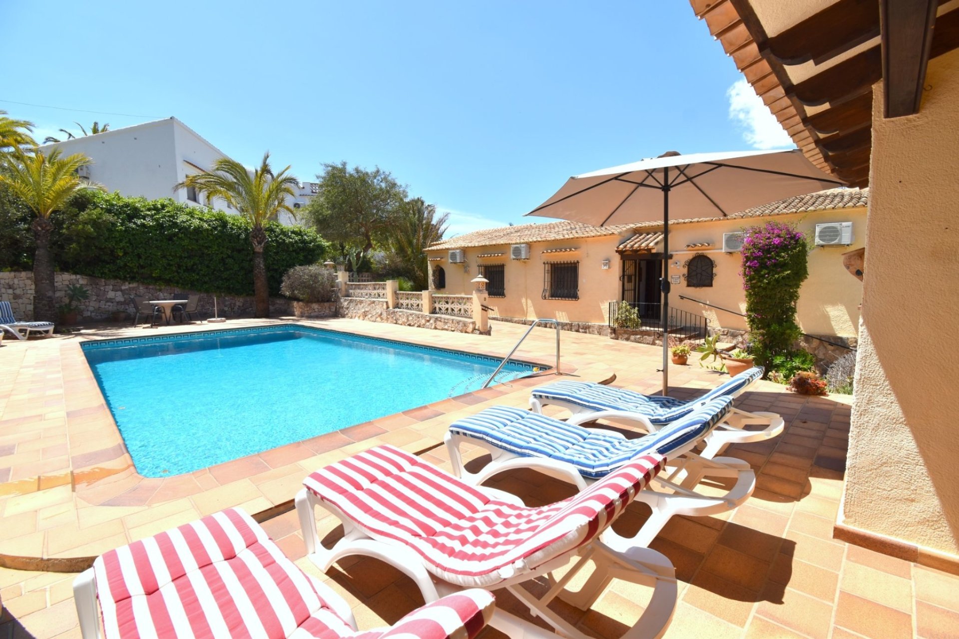 Resale - Villa - Jávea - Montgó