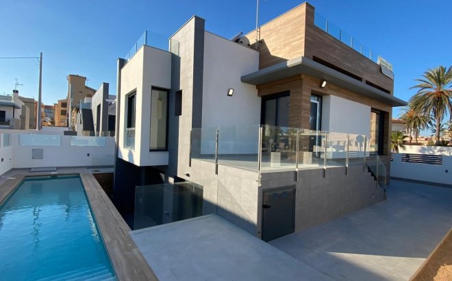 Villa - New Build - Torrevieja - NB-16071