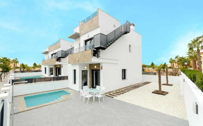Villa - Obra nueva - Torrevieja - NB-25596