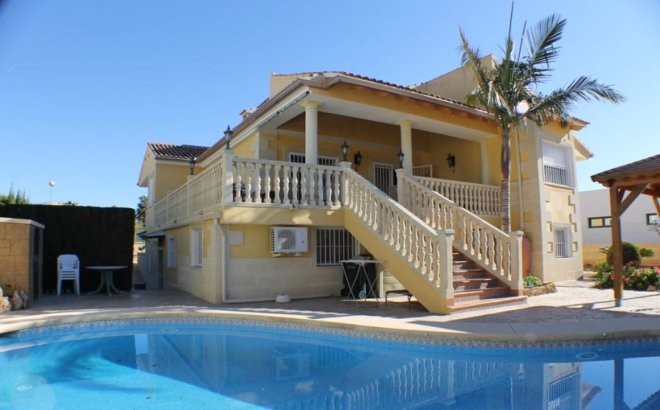 Villa - Resale - Alfas del Pí - Arabi