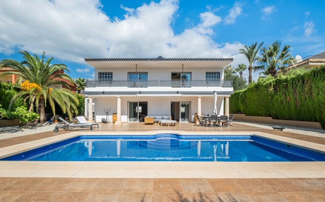 Villa - Resale - Benidorm - Benidorm