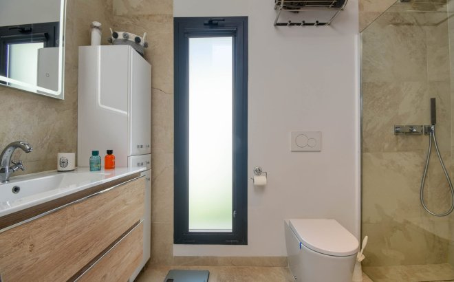 Resale - Villa - Finestrat