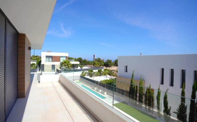 Bestaande bouw - Villa - Finestrat - Golf Bahía