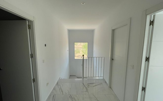 Obra nueva - Villa - Pinoso - Camino Del Prado