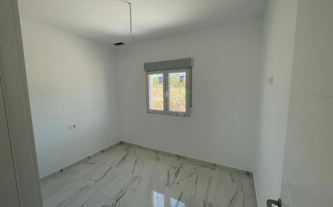 Obra nueva - Villa - Pinoso - Camino Del Prado