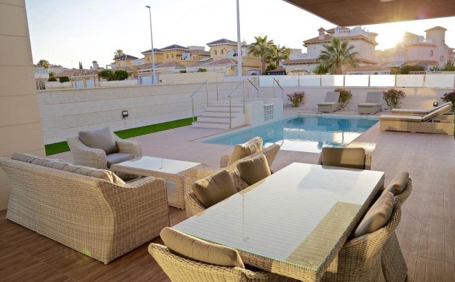 Nieuwbouw Woningen - Villa - Orihuela Costa - Dehesa de campoamor