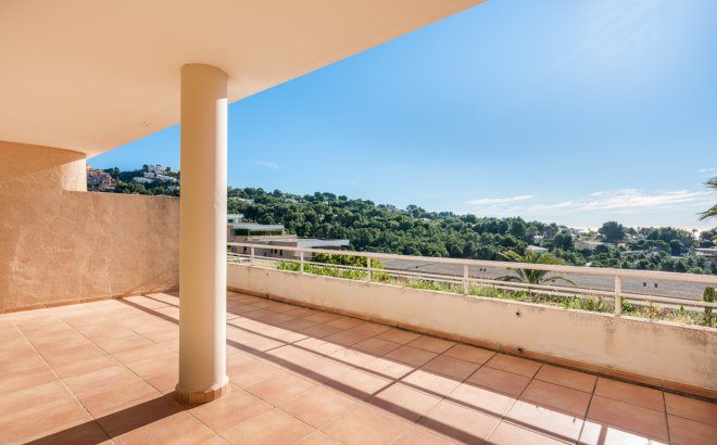 Resale - Apartment - Altea