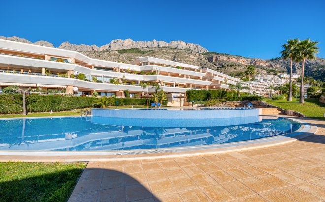 Resale - Apartment - Altea