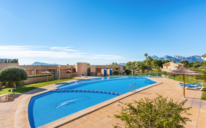Resale - Apartment - Altea
