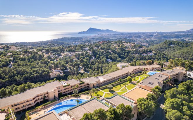 Resale - Apartment - Altea