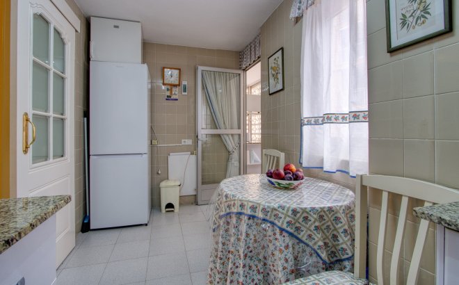 Bestaande bouw - Apartment - Torrevieja - Playa del Cura