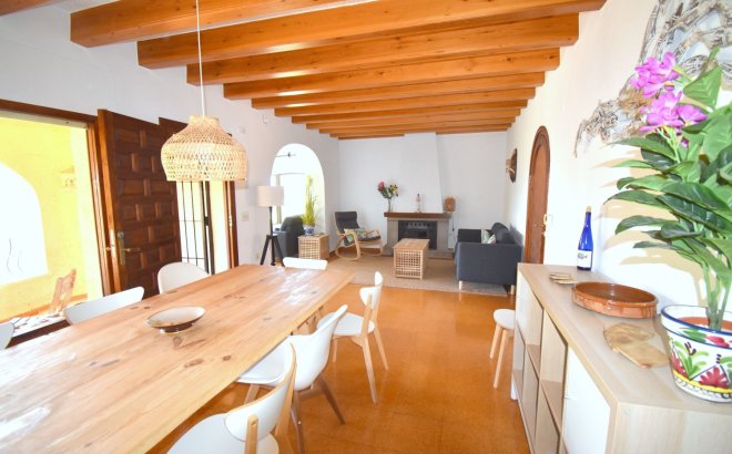 Bestaande bouw - Villa - Jávea - Montgó