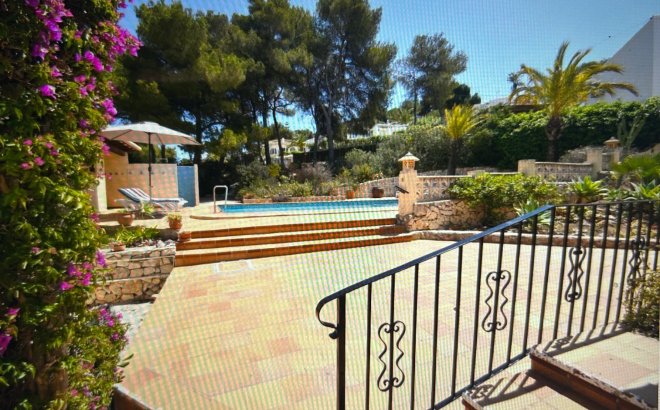 Bestaande bouw - Villa - Jávea - Montgó