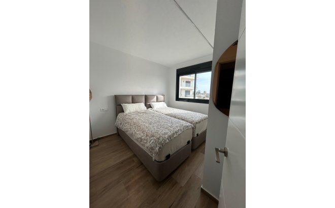 Reventa - Apartment -  - Los Alcázares