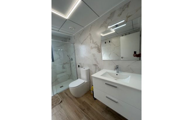 Reventa - Apartment -  - Los Alcázares