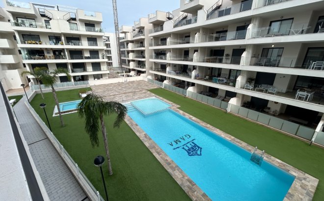 Reventa - Apartment -  - Los Alcázares