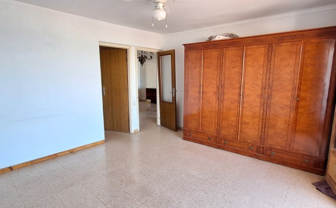 Resale - Apartment - Santa Pola - Puerto