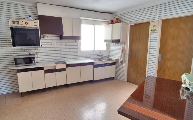 Resale - Apartment - Santa Pola - Puerto