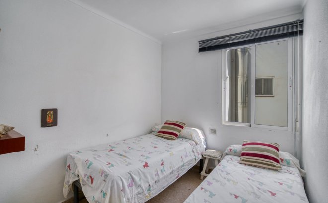 Resale - Apartment - Santa Pola - Puerto