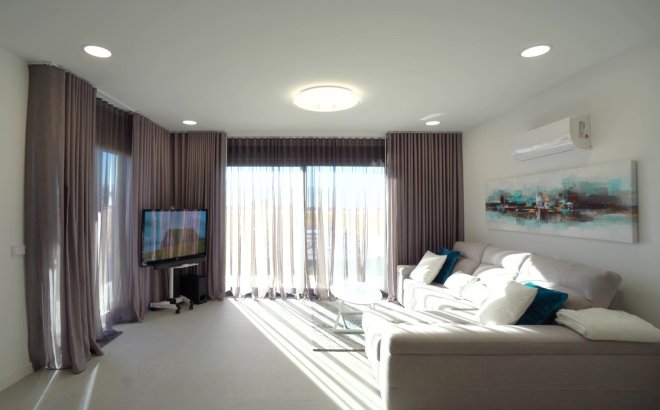 Resale - Apartment - Finestrat