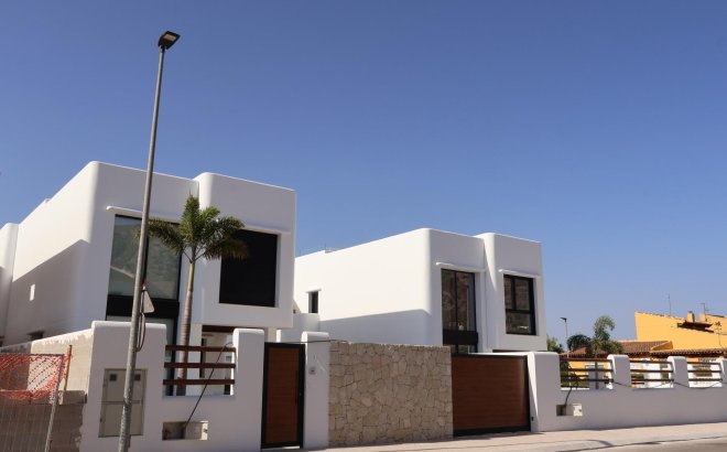 New Build - Villa - Alfas del Pí - El Albir