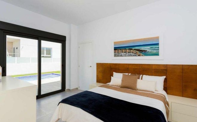 Obra nueva - Villa - Daya Nueva - Centro