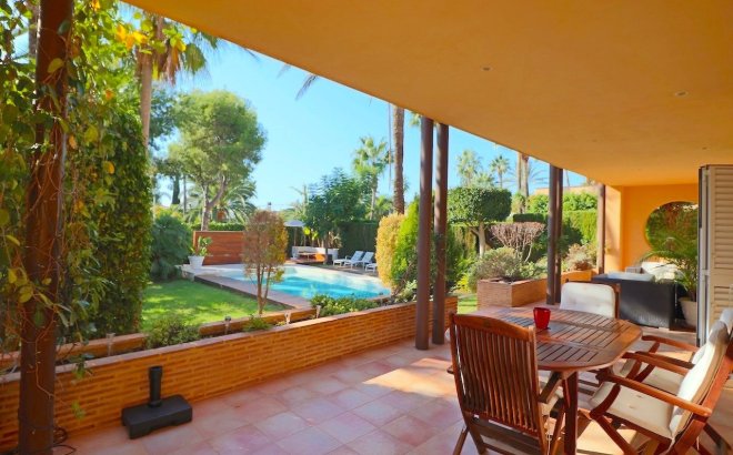 Bestaande bouw - Villa - Benidorm - Coblanca