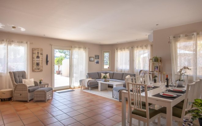 Reventa - Villa - Alfas del Pí