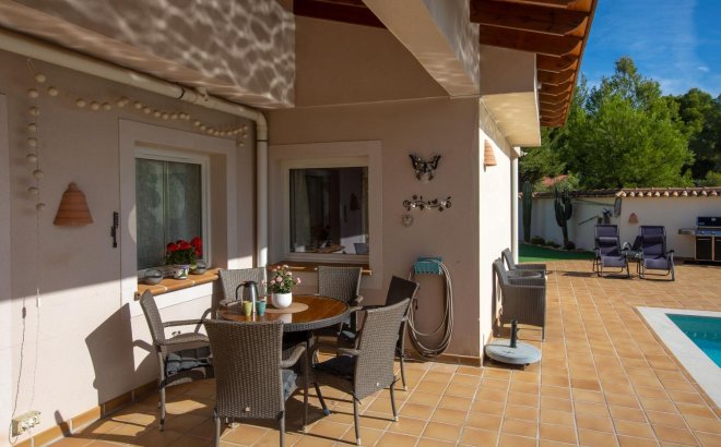 Reventa - Villa - Alfas del Pí