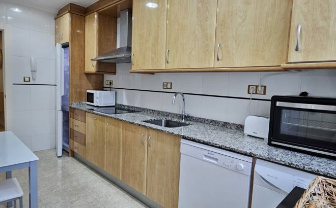 Resale - Apartment - Benidorm - Levante